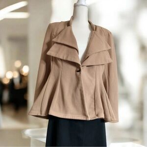 Chic Women's Camel Blazer